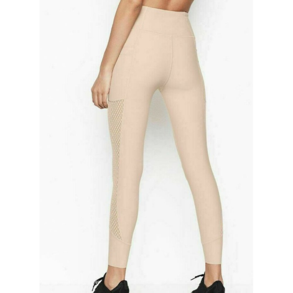 Victoria Secret Sport Total Knockout Tight 7/8 Blush Pink Size Small